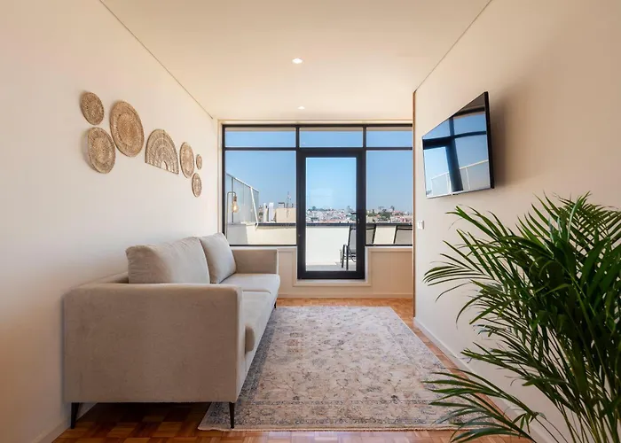 Doispontozero Julio Dinis Gold פורטו